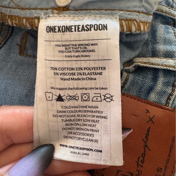 One Teaspoon Loonies Low Waist Fitted Bow Leg Curved Hem size 25 - Picture 7 of 8